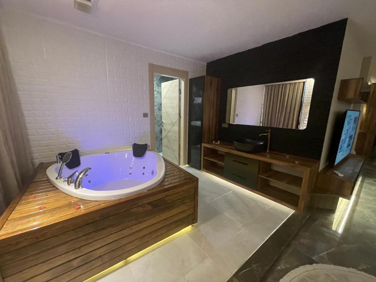 Le Luxe Suites Hotel & Spa Bursa Exterior photo